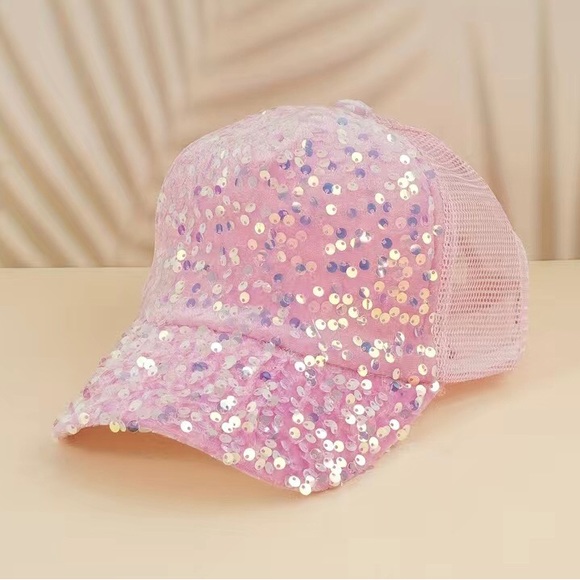 Accessories - PINK SEQUIN HAT!! NWT!